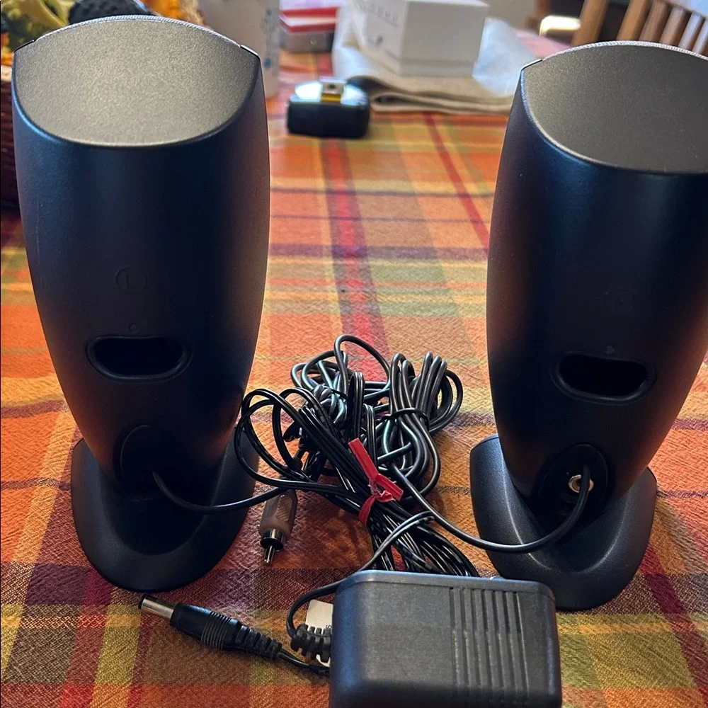 DELL A215 computer speakers w/AC adapter